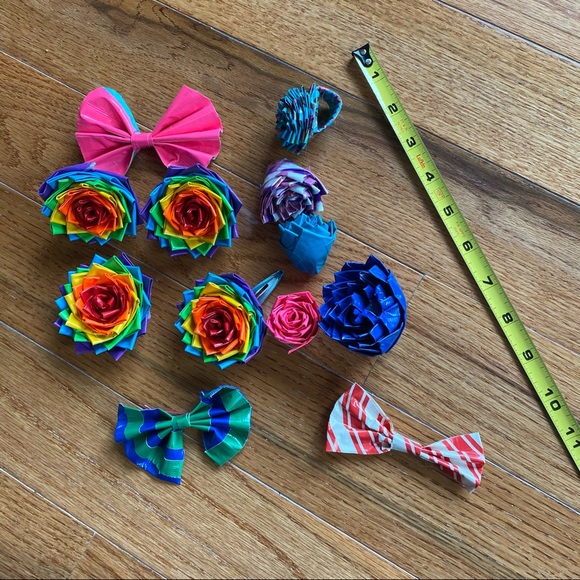 Lot of Assorted Duct Tape Accessories - Picture 3 of 4